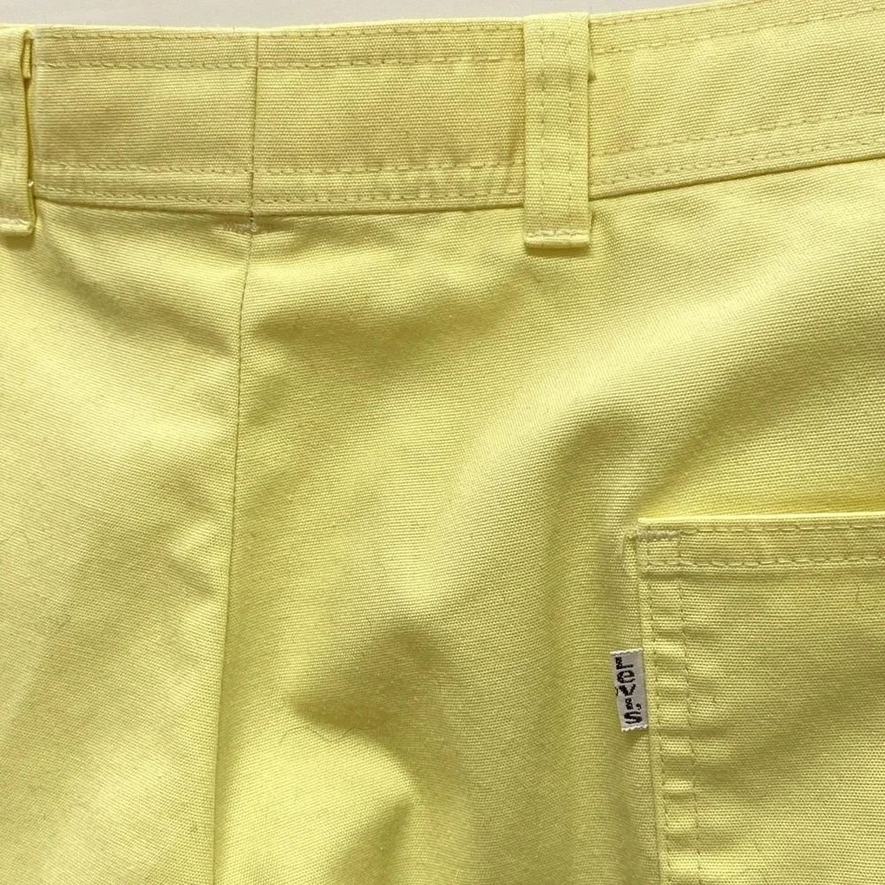 Vintage Levi's Sportswear Yellow‎ Action Slacks Men's 38x27.5 Flat Front Golf